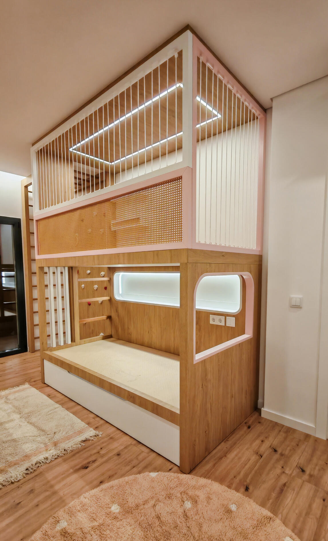 EXECUÇÃO QUARTO SOPHIA (LOULÉ)